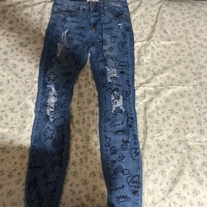 Graphic jeans